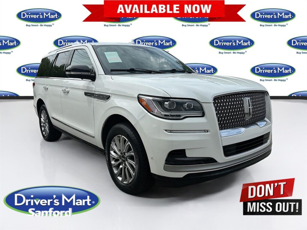2023 Lincoln Navigator Standard