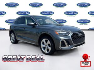 2022 Audi Q5 S line Premium Plus
