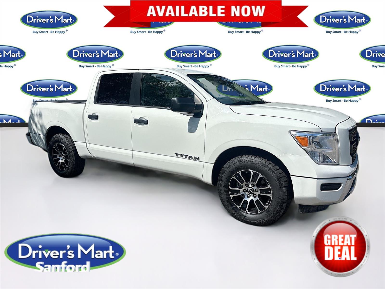 2023 Nissan Titan SV