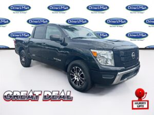 2023 Nissan Titan SV