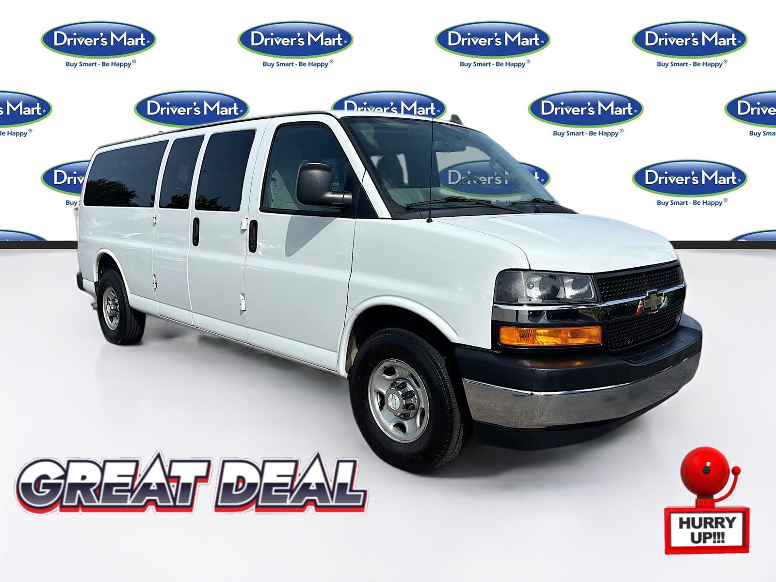 2018 Chevrolet Express Passenger LT