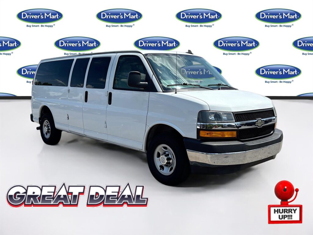 2018 Chevrolet Express Passenger LT