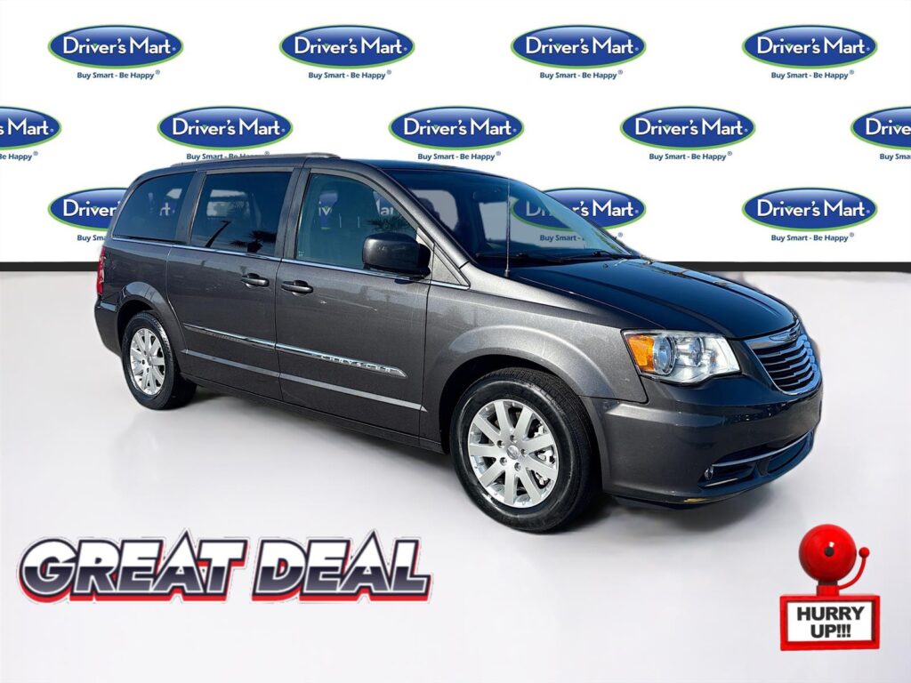 2015 Chrysler Town & Country Touring